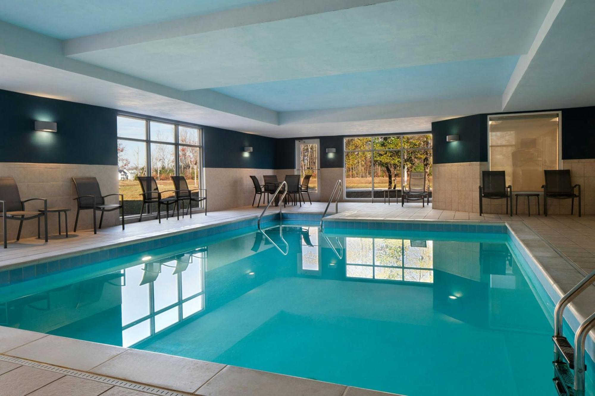 Fairfield Inn & Suites By Marriott Chesapeake Suffolk Екстер'єр фото
